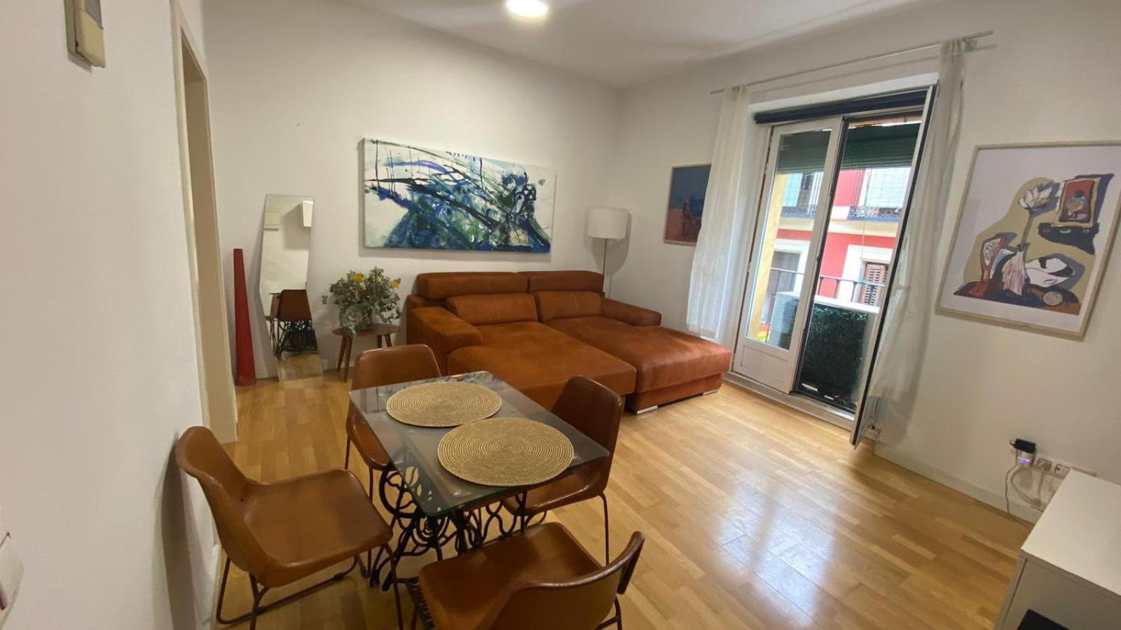 Comfortable Flat In Paseo Del Prado Atocha-Almd8 มาดริด ภายนอก รูปภาพ