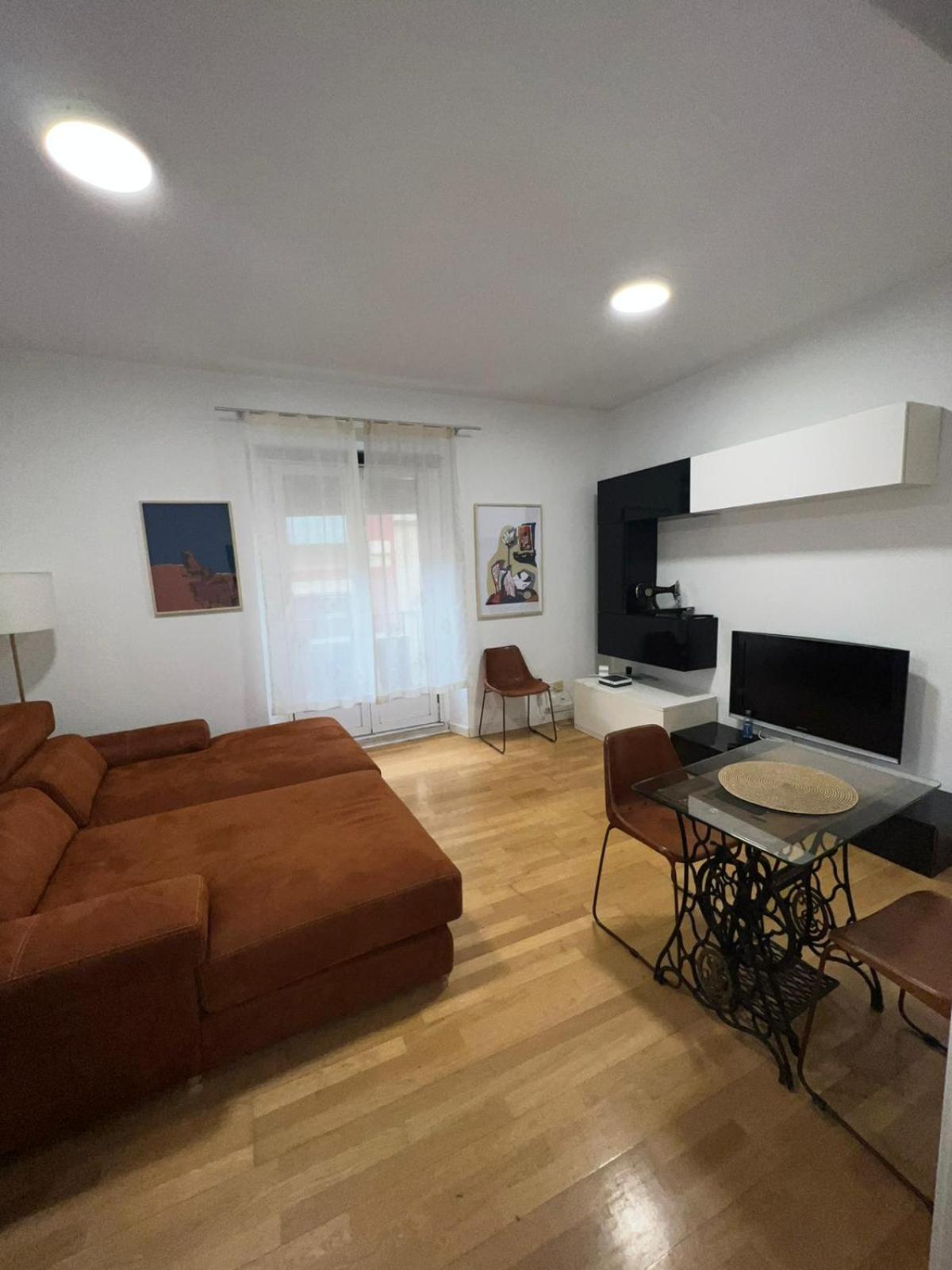 Comfortable Flat In Paseo Del Prado Atocha-Almd8 มาดริด ภายนอก รูปภาพ